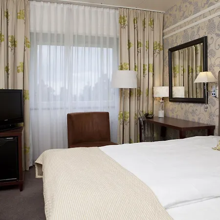 Quality Leangkollen Hotel 4*