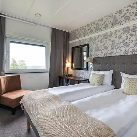Quality Leangkollen Hotel 4*