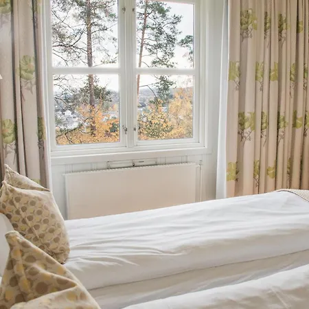 Quality Leangkollen 4* Asker